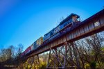 CSX 885 across the Enoree trestle